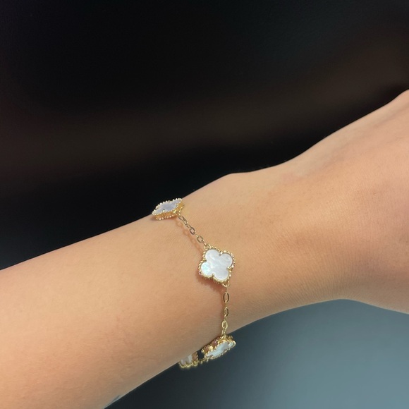 VC 18k Gold Bracelet